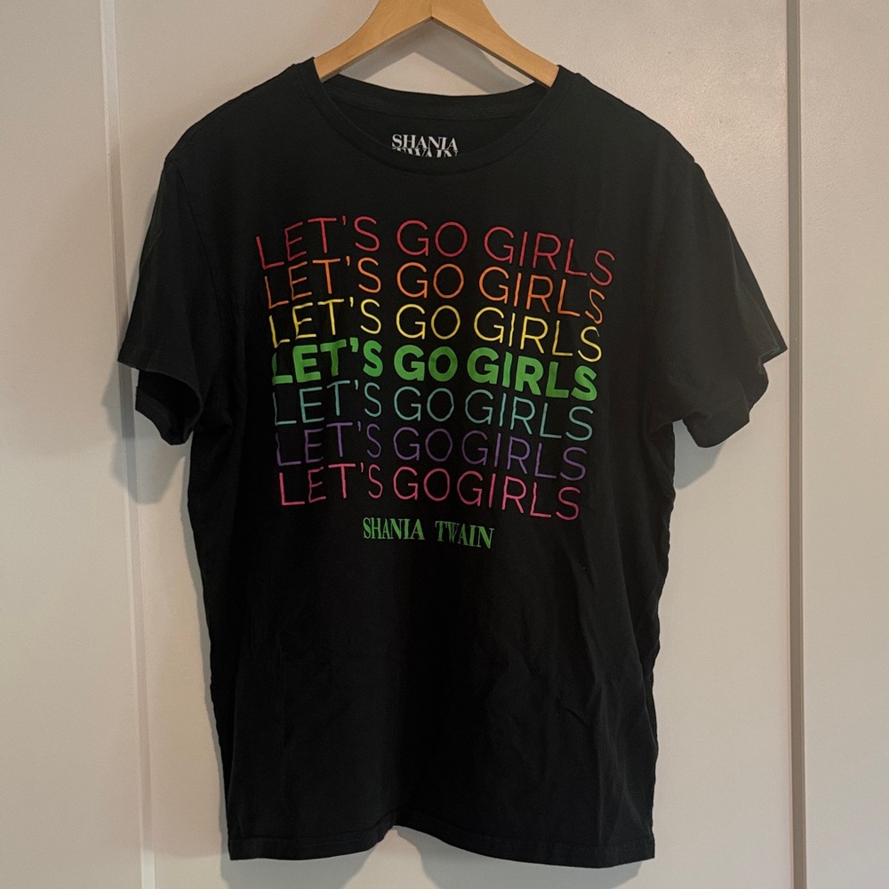 Shania Twain ‘Let’s Go Girls’ Cropped Concert Tee